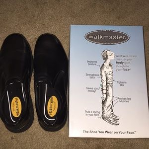 Brand new walkmaster shoes for Men